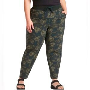 Athleta Trekkie North Floral Printed Jogger Green Size 22 Plus Style 657666